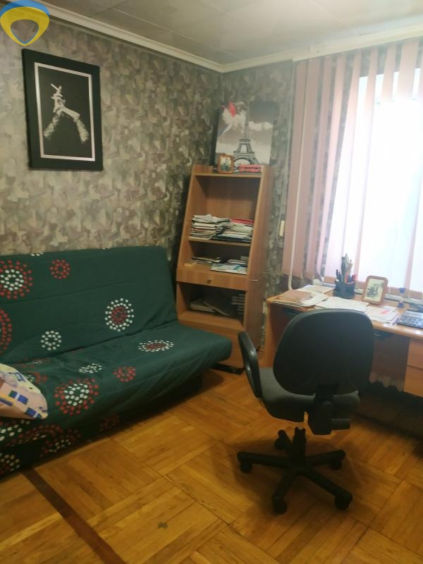 продажа трехкомнатной квартиры номер A-173750 в Приморском районе, фото номер 10